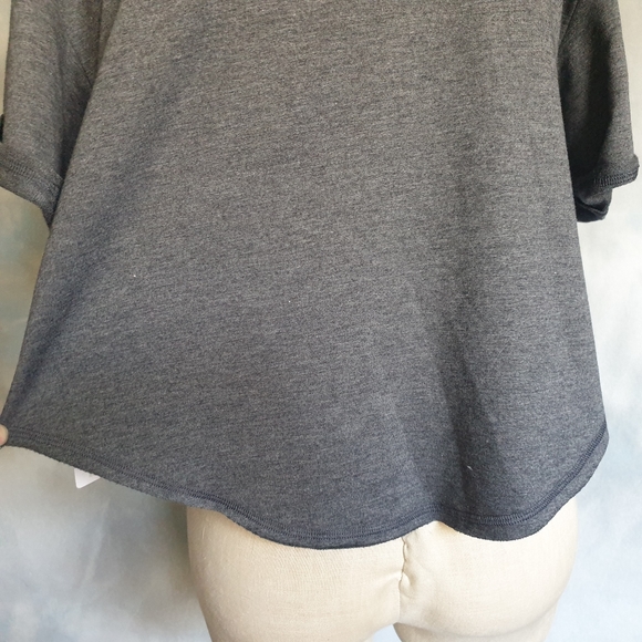 X by Gottex Wm's Grey Short Rolled Sleeve Pullover Hoodie w/ Screen Print Sz XS - Picture 7 of 16